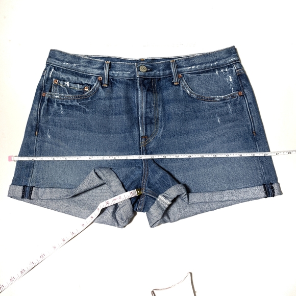 GRLFRND Karlie Cuffed Distressed Jean Short sz 27 - Picture 8 of 8